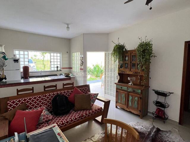 Casa para Venda em Botucatu - 5
