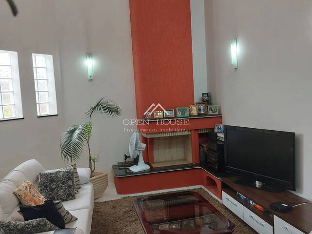 #197 - Casa para Venda em Botucatu - SP - 3