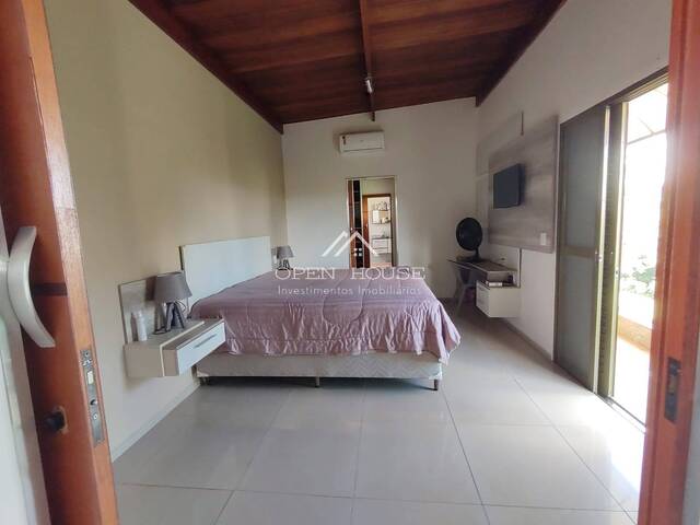Casa para Venda em Botucatu - 4