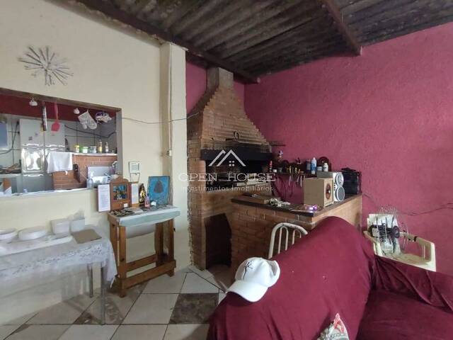 #241 - Casa para Venda em Botucatu - SP - 2