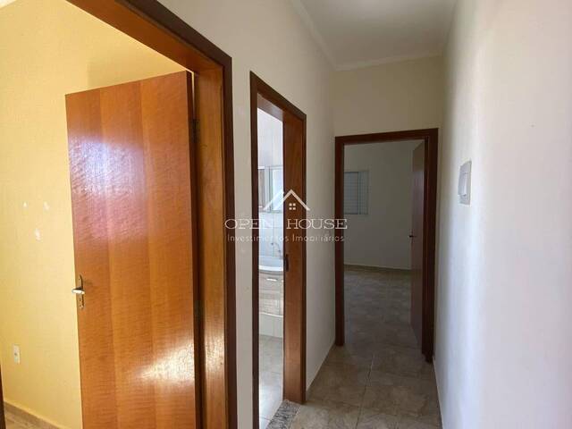 Casa para Venda em Botucatu - 5