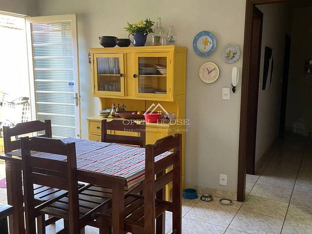 #320 - Casa para Venda em Botucatu - SP - 2