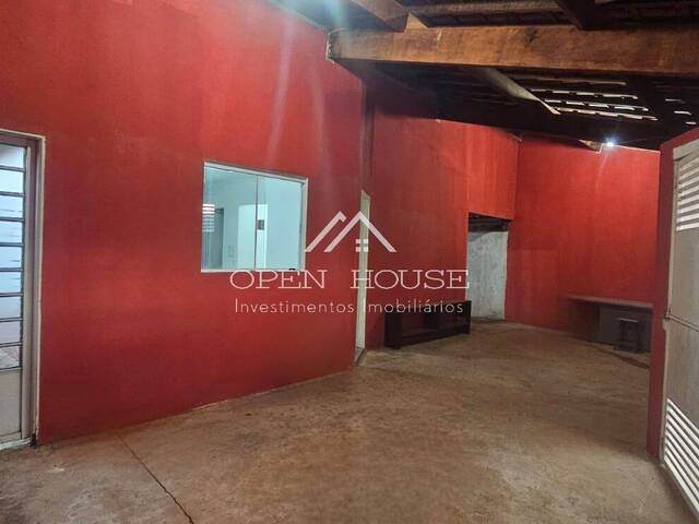 #674 - Casa para Venda em Botucatu - SP