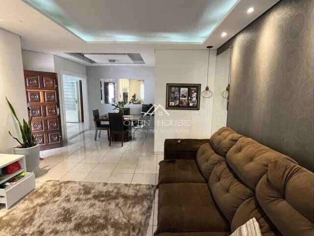Casa para Venda em Botucatu - 5