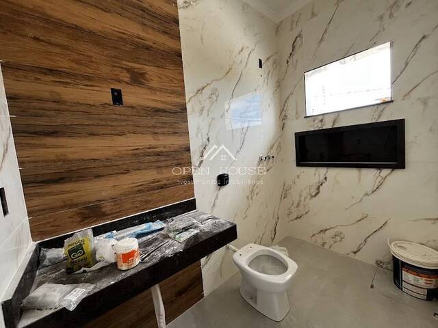 Casa para Venda em Botucatu - 5