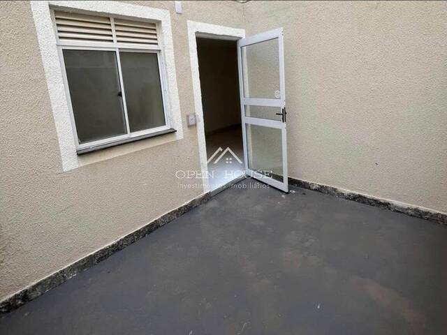 #728 - Apartamento para Venda em Botucatu - SP - 2