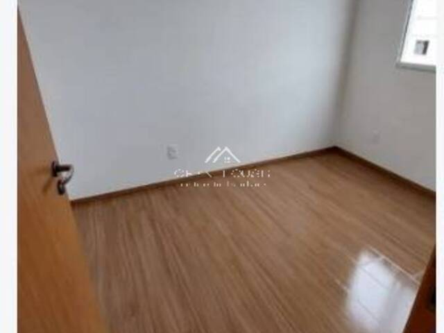 #733 - Apartamento para Venda em Botucatu - SP - 3