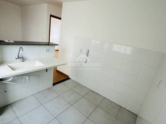 #739 - Apartamento para Locação em Botucatu - SP - 2