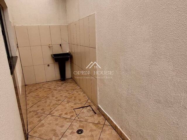 Casa para Venda em Botucatu - 4