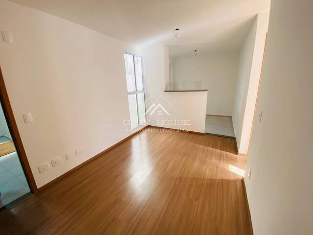 #755 - Apartamento para Venda em Botucatu - SP - 2