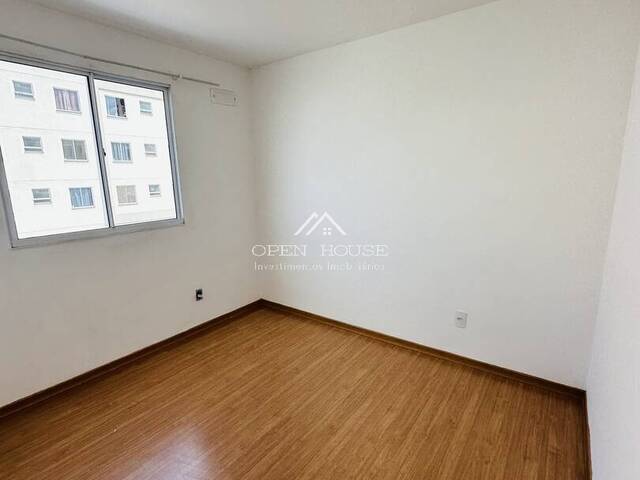 #754 - Apartamento para Venda em Botucatu - SP - 2