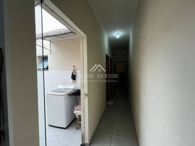Casa para Venda em Botucatu - 4