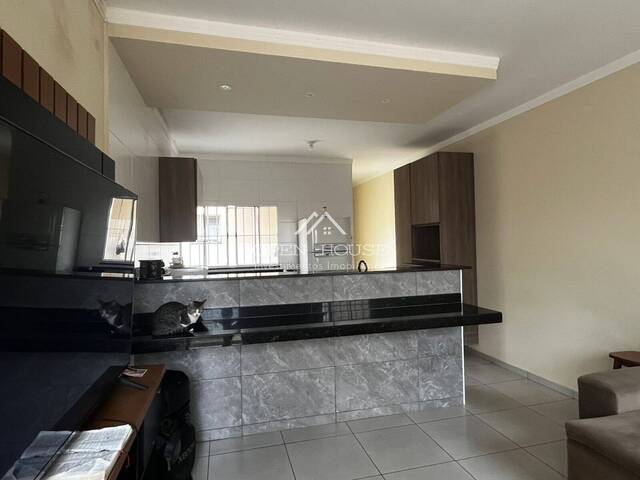 #763 - Casa para Venda em Botucatu - SP - 2