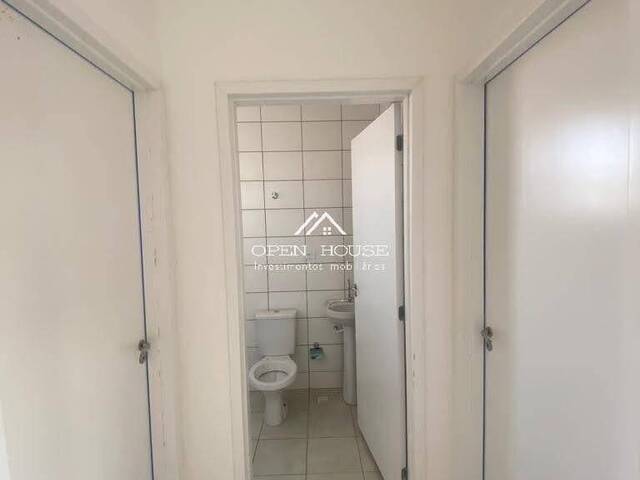 #782 - Casa para Venda em Botucatu - SP - 2